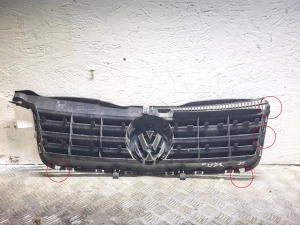 Volkswagen Passat B5 (1997–2005) Kühlergrill 3B0853651K - 2