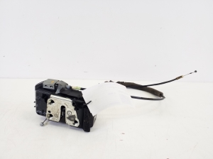 Mercedes Benz X-Class W470 (2017–2026) Rear side door lock A4707300400 - 2