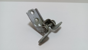 Front door lower hinge - 793102B010