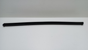 Kia Sorento (2014–2026) Esiukse klaasi sisemine liist 82231C5000 - 4