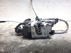 Mercedes Benz V-Class 447 (2014–2026) Front door lock A4477200035 - 2