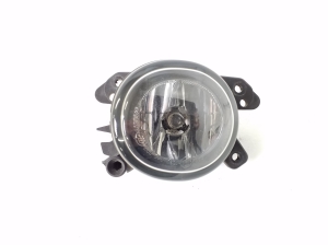  Front bumper fog lamp 