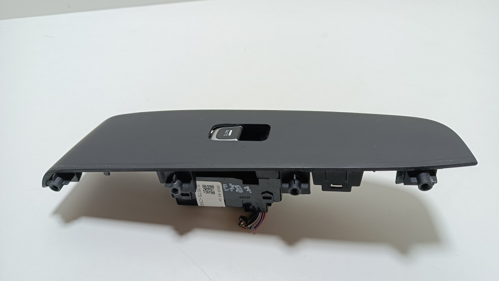 KIA Sorento 3 generation (2015-2020) Кнопка стеклоподъемника передней правой двери 93575C5020 20288396