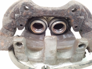 Mercedes Benz ML-Class 164 (2005–2011) Front brake caliper A1644202383 - 3