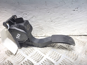 Mercedes Benz Vito 447 (2014–2026) Gaasipedaal A4473000200 - 2