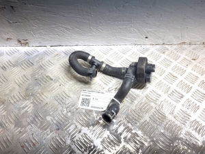 Auxiliary water pump - A2118350028