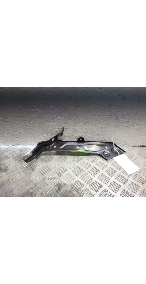 RENAULT Megane IV (2016–2022) Front fender bracket 631409063R - 2