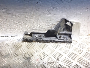 Opel Vivaro B (2014–2019) Front bumper bracket 622204446R - 2