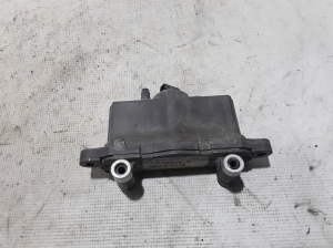 Mercedes Benz E-Class W207 (2009–2017) Hood hinge A2048870110 - 3