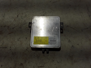 Xenon headlight control unit - 6948180