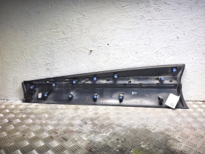 RENAULT Kadjar (2015–2026) Front door molding 801863858R - 2