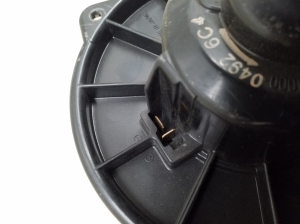 Mitsubishi L 200 (1996–2006) Heater blower motor 1940000492 - 2