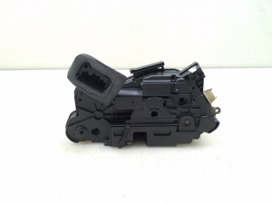 Volkswagen Golf VII (2012–2026) Front door lock 5K1837015E - 5