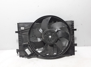 Mercedes Benz CLK-Class 209 (2002–2009) Jahutusventilaator ja selle osad A2035000093 - 2