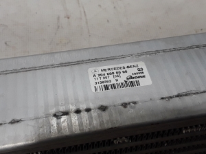 Mercedes Benz C-Class 204 (2007–2014) Starpdzesētāja radiators A2045000000 - 2