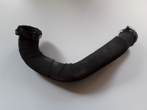  Intercooler hose 