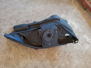 VOLVO S60 III (2018–2026) Eesmine tugijalg 32318538 - 2