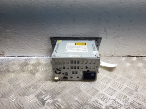 AUDI A5 (2007–2016) Radio (head unit) 8T1035186B - 2