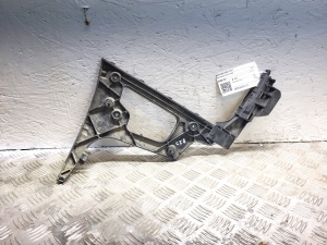 Rear bumper bracket - 8T0807454