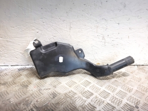 AUDI A5 (2007–2016) Scheibenwaschbehälter vorne 8T1955463B - 2