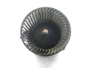 Tesla Model 3 3 (2016–2024) Heater blower motor DRF84A34006A - 3