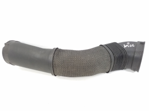  Air intake hose 