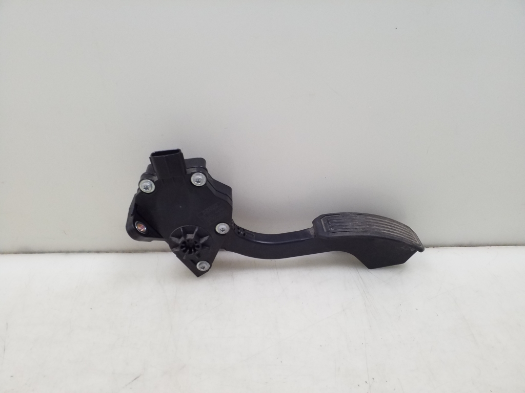 TOYOTA Prius 3 generation (XW30) (2009-2015) Throttle Pedal 7811012010 24977597