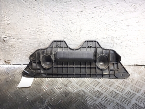 Ford Transit FT (2006–2012) Esikaitseraua kinnitus 6C11-17G750-AA - 2