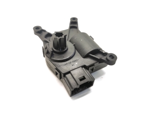 Tesla Model 3 3 (2016–2024) Heater flap actuator T90442B - 2