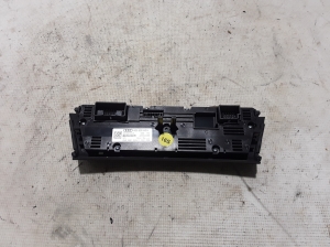 AUDI A7 (2010–2018) Heater control panel 4G0820043H - 2