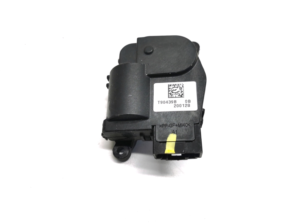 Tesla Model 3 3 (2016–2024) Heater flap actuator T90439B Tesla Model 3 3 (2016–2024) Heater flap actuator T90439B