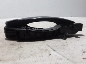 Peugeot 208 (2019–2026) Front door external opening handle and its details - 2