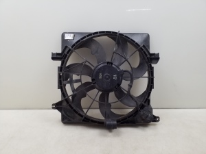 Hyundai i40 (2011–2026) Dzesēšanas ventilators un tā daļas 253803ZXXX - 4