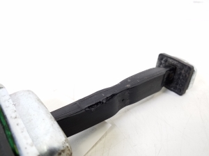 Kia Sorento (2014–2026) Rear side door opening limiter 79490-C5000 - 3