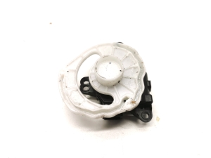 Tesla Model S S (2012–2026) Stellmotor Heizungsklappe D266EB9AA01 - 3
