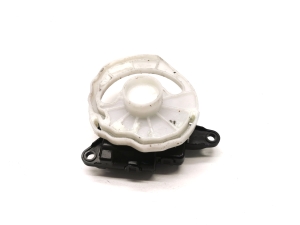 Tesla Model S S (2012–2026) Stellmotor Heizungsklappe D266EB9AA01 - 3