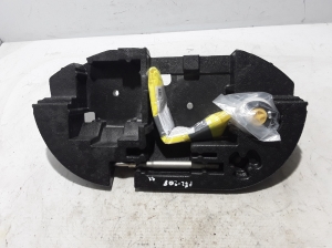   Trunk tool tray and its parts  - 9830784380 