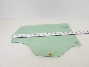 Ford Fiesta VI (2008–2017) Rear side door glass 8A61-A25713-AB - 2