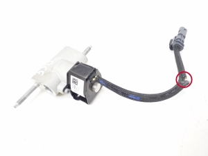 Opel Corsa F (2019–2026) Air conditioner hose valve T99089B - 2