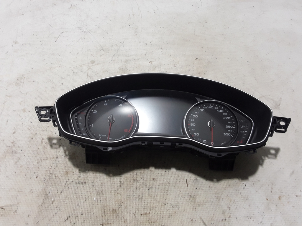 AUDI A4 B9/8W (2015-2024) Speedometer 8W5920701A 21070461