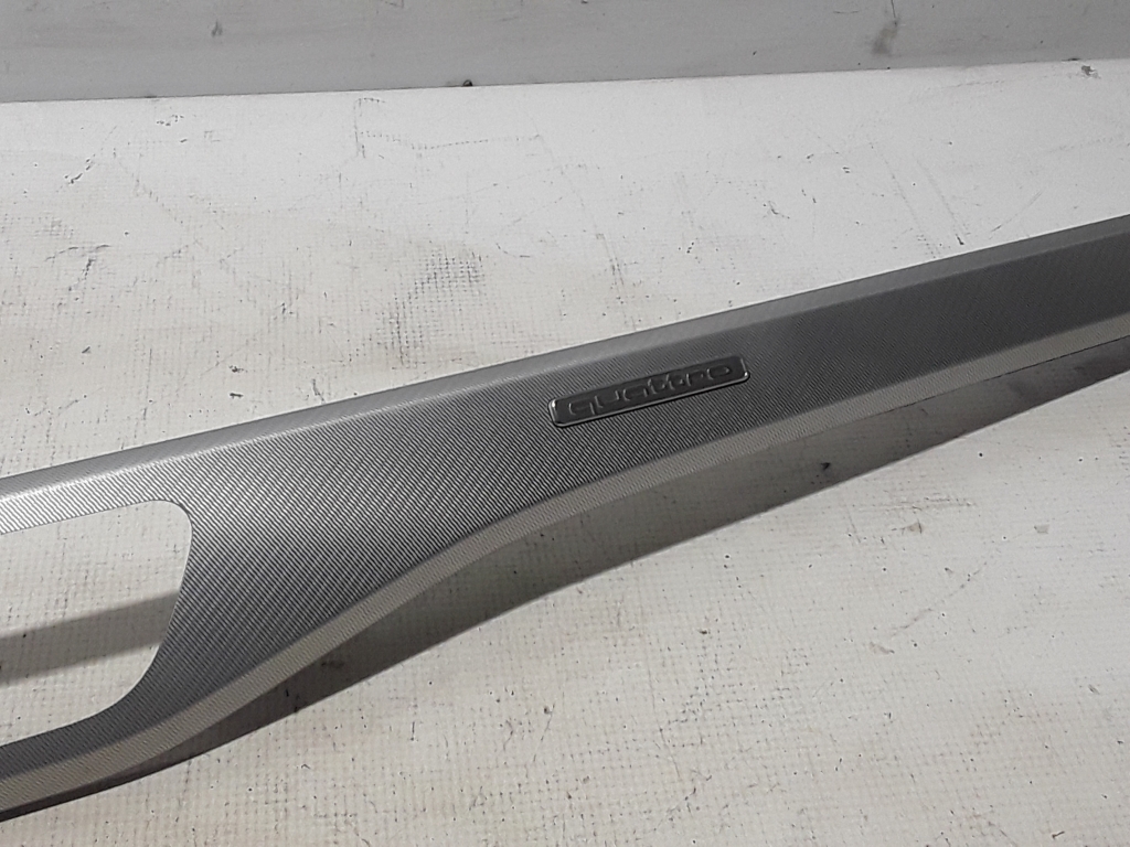 AUDI A4 B9/8W (2015-2024) Panel trim shield 8W1853190 21070458