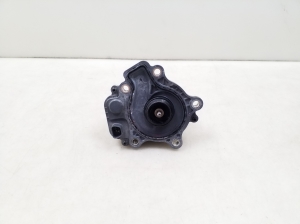 Auxiliary water pump - 