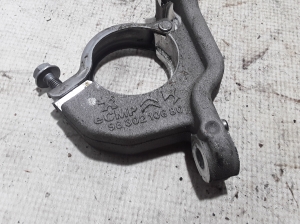 Peugeot 208 (2019–2026) Front drive shaft bracket 9830210680 - 2