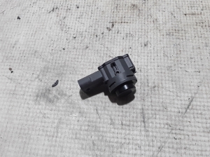VOLVO XC90 (2015–2024) Front parking sensor 32243963 - 3