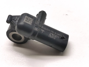 Tesla Model 3 3 (2016–2024) Airbag sensor 1036761-00-A - 2