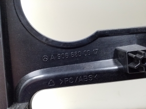 Mercedes Benz Sprinter /906/ (2006–2018) Salona paneļa cita detaļa A9066800017 - 2