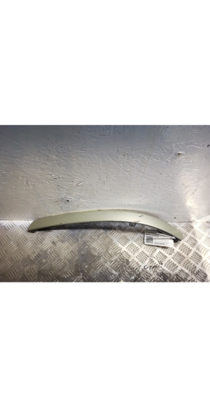 Front bumper trim rubber seal - 08693185