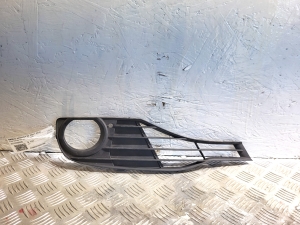 Front bumper fog lamp cover - 51117255370