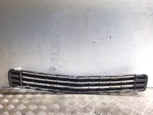 Mercedes Benz C-Class 204 (2007–2014) Front bumper lower grille A2048850023 - 2