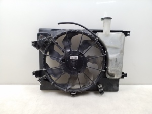 Hyundai i30 (2011–2017) Dzesēšanas ventilators un tā daļas 25304A6600 - 2